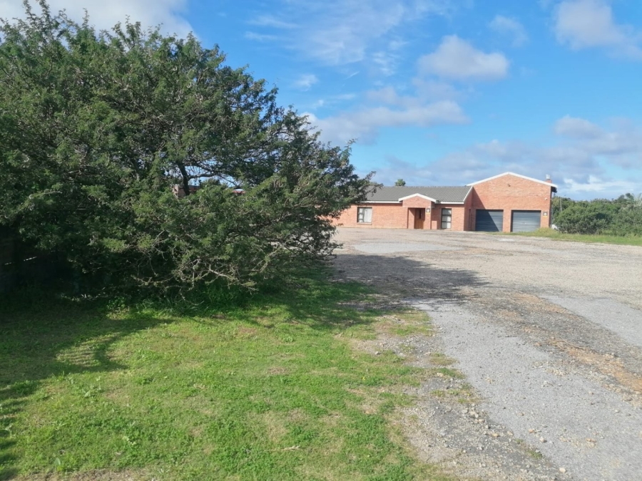Commercial Property for Sale in Aston Bay Eastern Cape